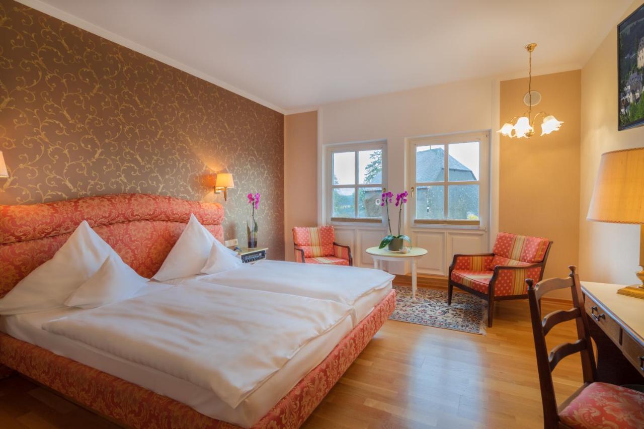 Schlosshotel Kurfuerstliches Amtshaus Dauner Burg Екстер'єр фото