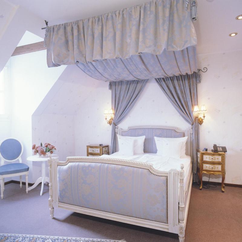 Schlosshotel Kurfuerstliches Amtshaus Dauner Burg Екстер'єр фото