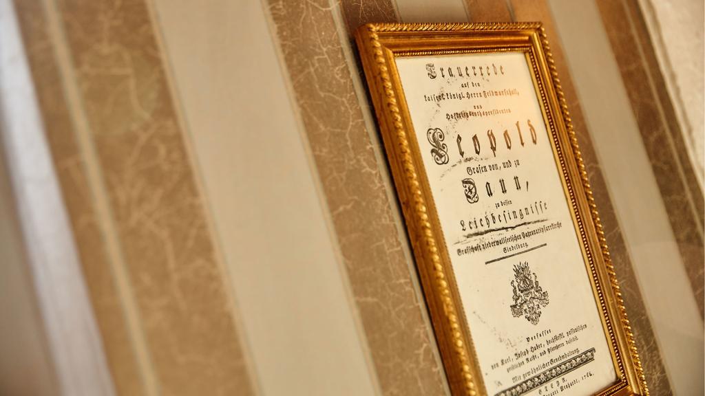Schlosshotel Kurfuerstliches Amtshaus Dauner Burg Екстер'єр фото